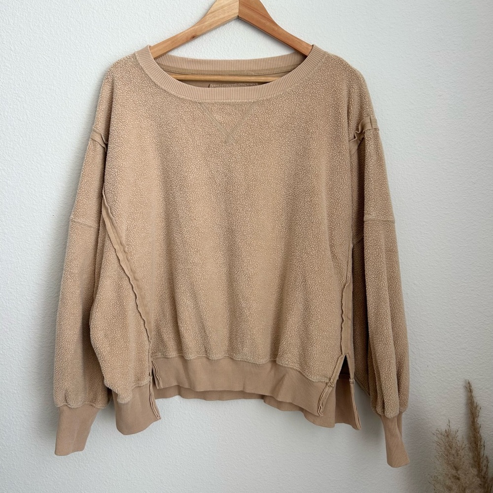 American Eagle Oversized Pullover Tan Sweater - XS